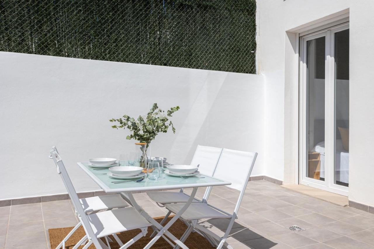 Apartamentos La Pelusa 马拉加 外观 照片