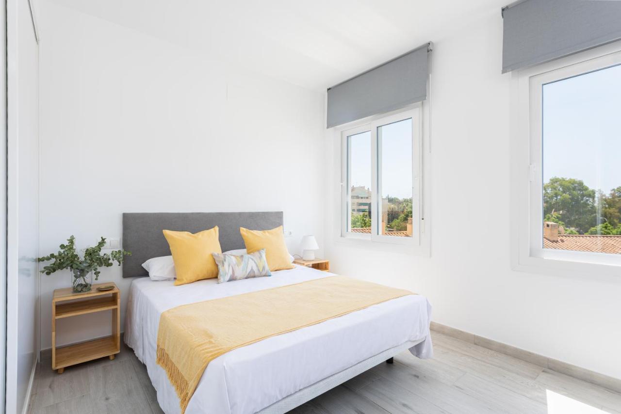 Apartamentos La Pelusa 马拉加 外观 照片