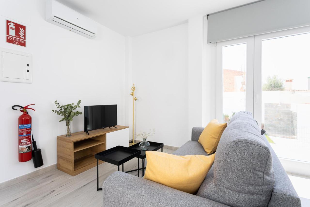 Apartamentos La Pelusa 马拉加 外观 照片