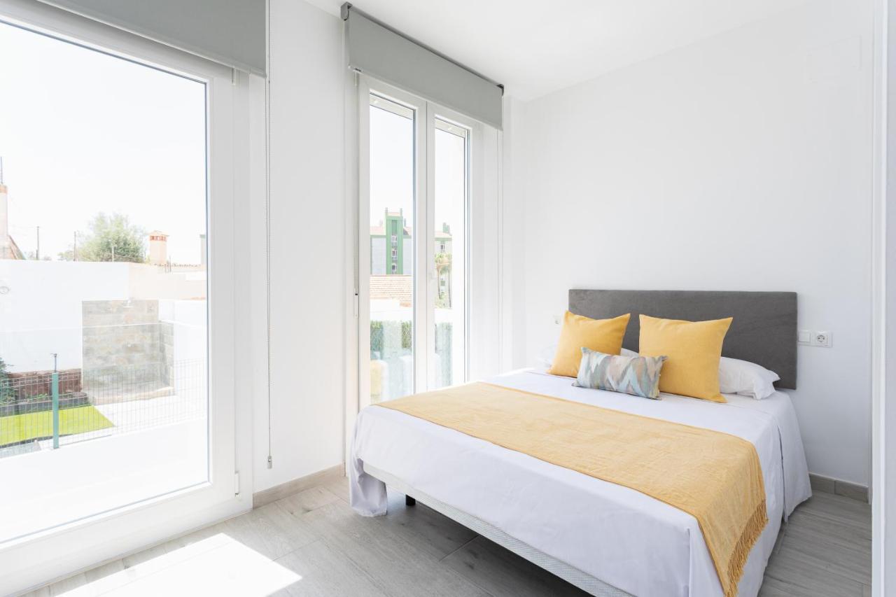 Apartamentos La Pelusa 马拉加 外观 照片