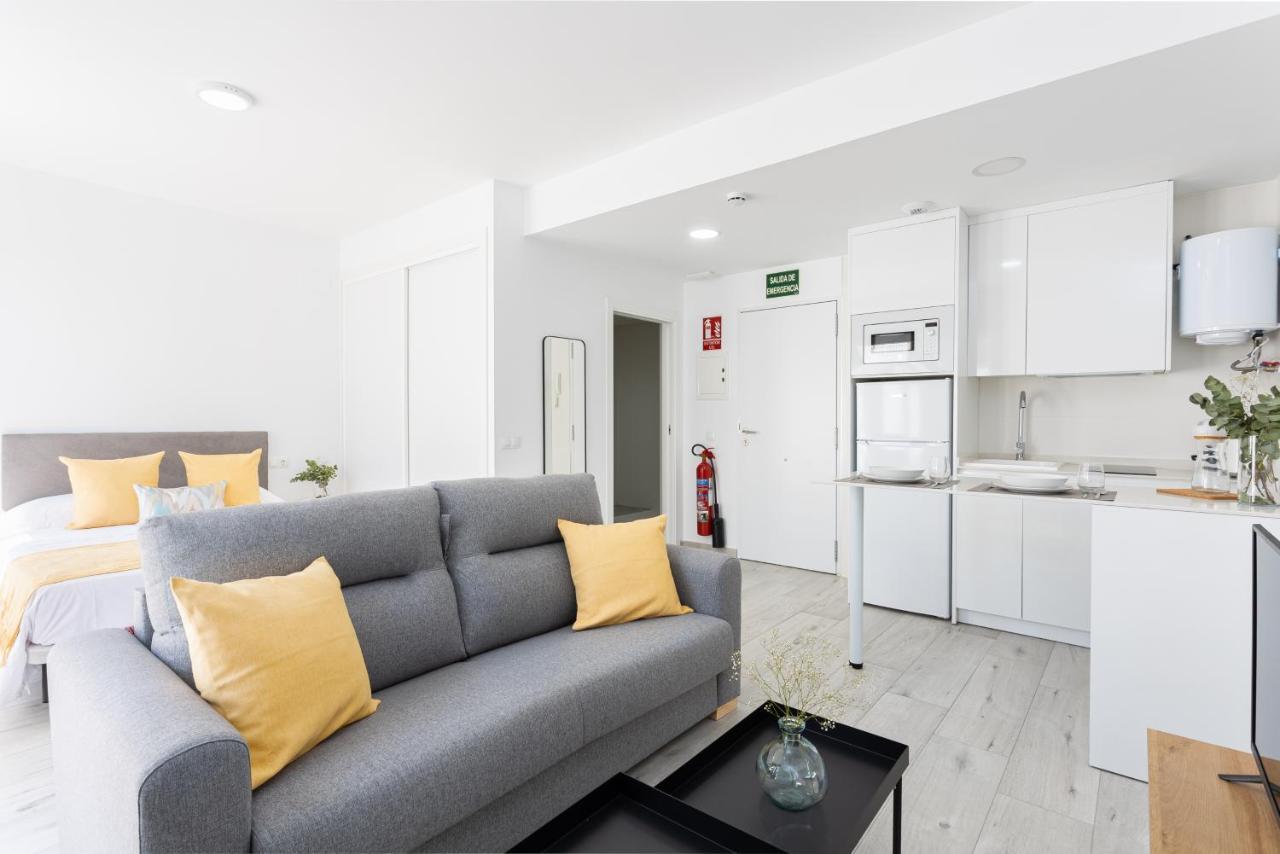 Apartamentos La Pelusa 马拉加 外观 照片