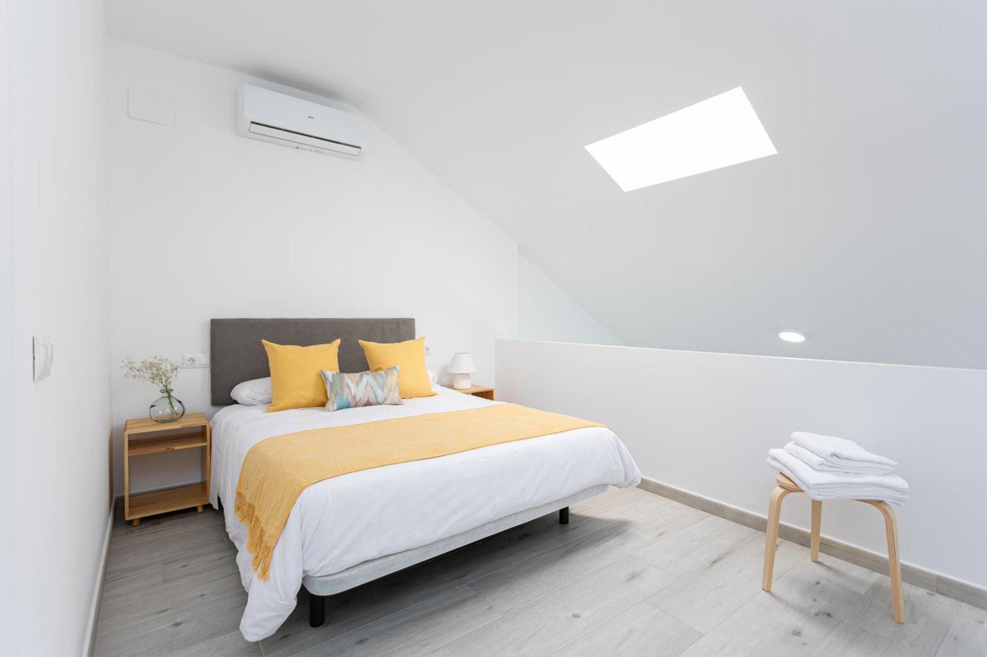 Apartamentos La Pelusa 马拉加 外观 照片