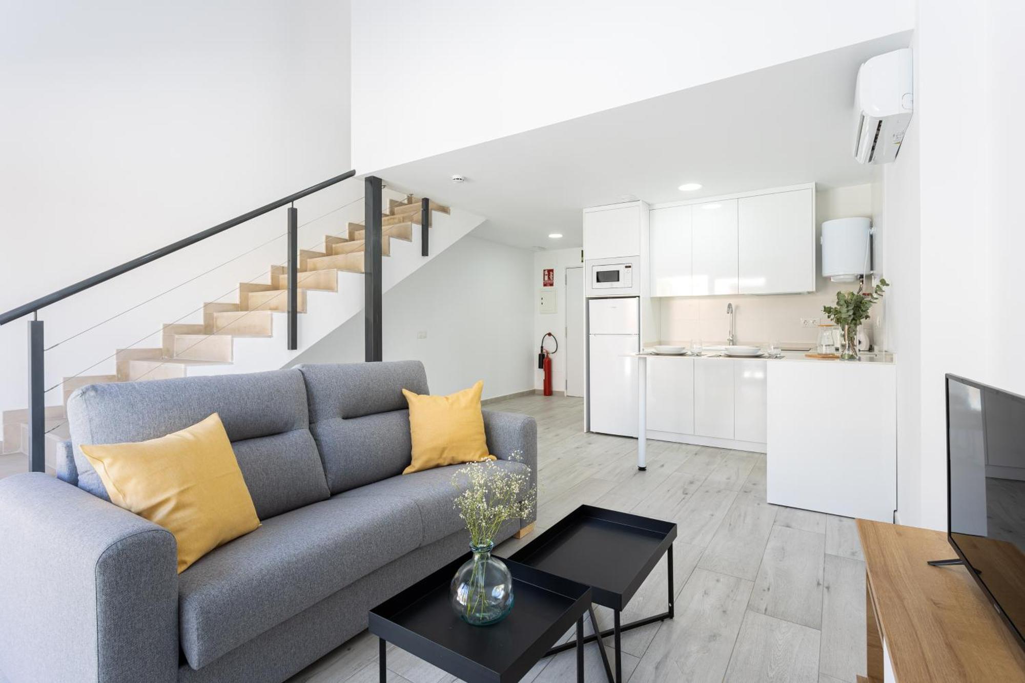 Apartamentos La Pelusa 马拉加 外观 照片